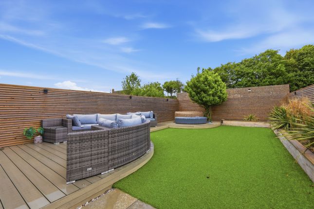 1 Meppershall Road, Henlow photo 4