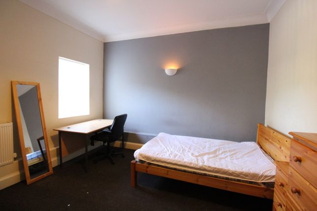 201a, Portswood Road, Southampton photo 4