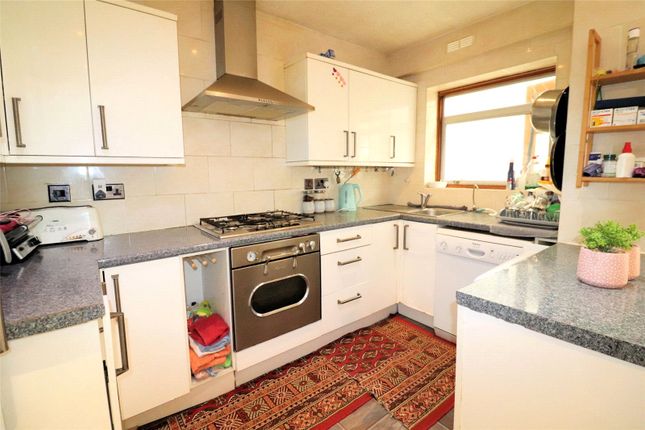 3, Masefield Close, Erith photo 5