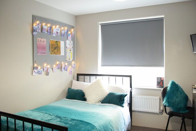 Flat to rent in Piccadilly Place, London Road, Bath
