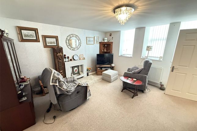 1, Finlay Court, St Blazey photo 3
