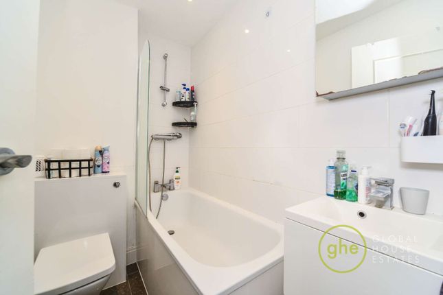 47B, Bravington Road, Queens  Park photo 4