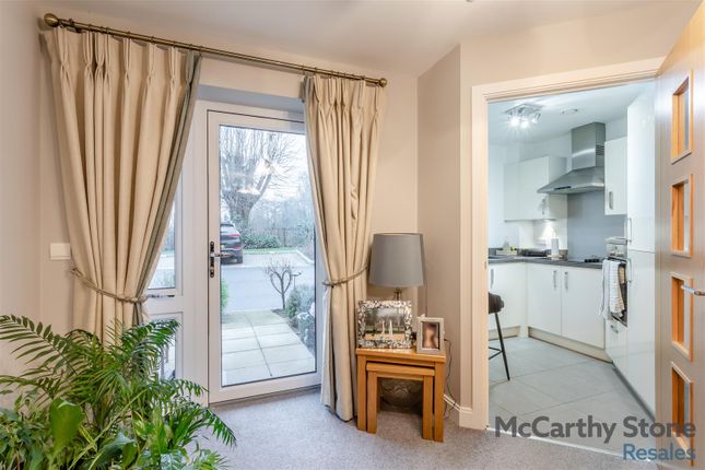 15 Lonsdale Park, Barleythorpe, Rutland photo 4