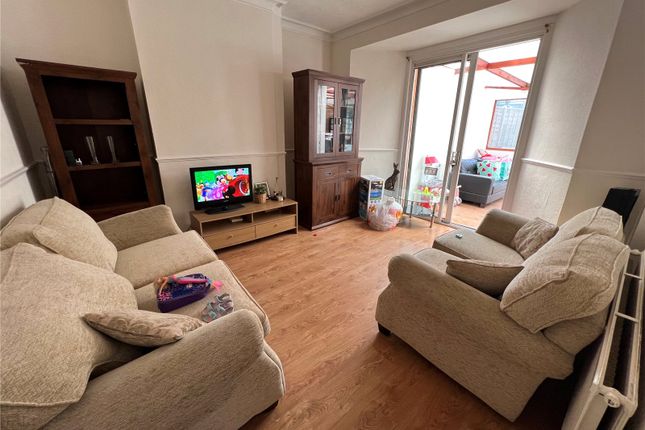 Thumbnail End terrace house to rent in Bounds Green, London