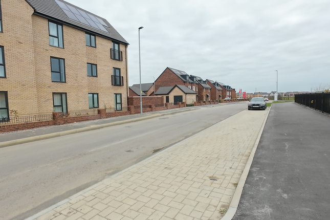 Fisherswood Road, Wixams photo 2