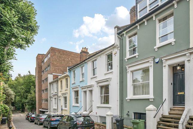 6 Spencer House,, Vale of Health, Hampstead photo 4
