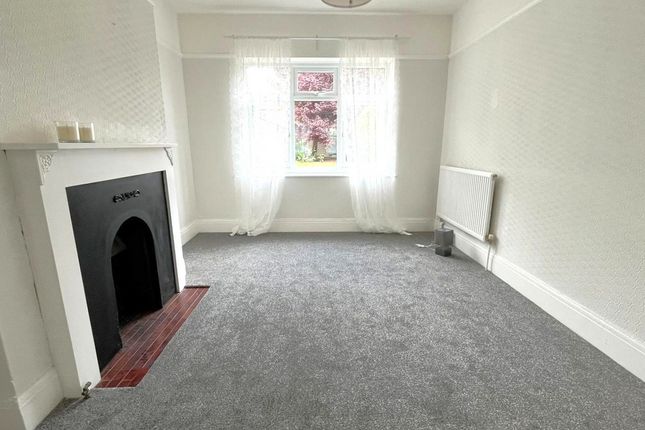 6, Downlands Avenue, Worthing photo 5