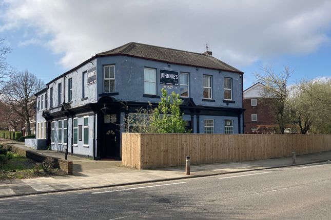 Thumbnail Commercial property for sale in Former Johnnies Bar, 14 Walter Street, Jarrow