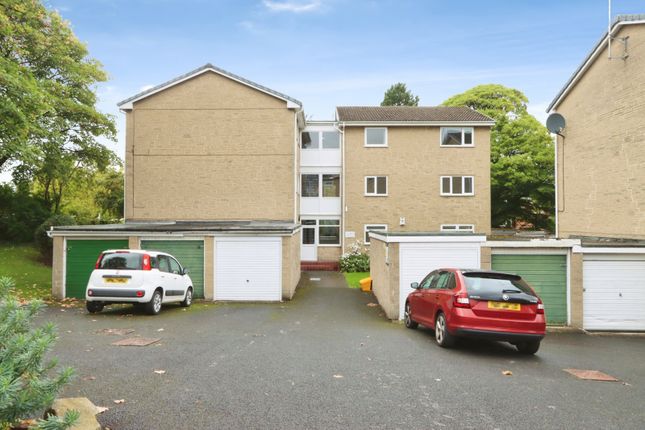 19, Park Grange Croft, South Yorkshire photo 4