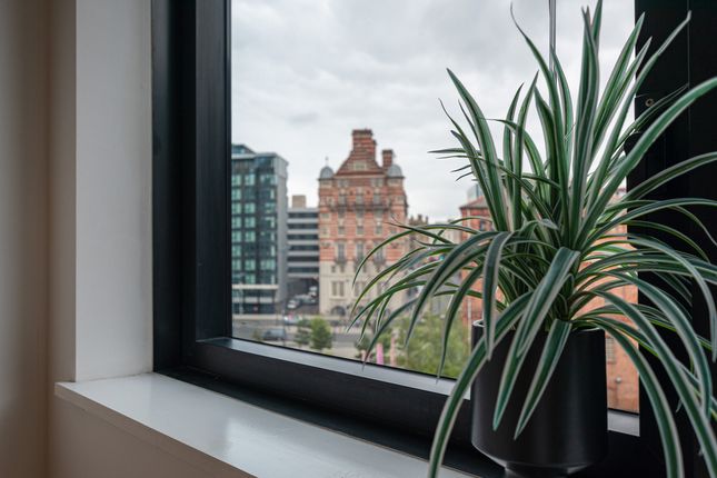 Flat Apartment 302, 15, Mann Island, Liverpool photo 4
