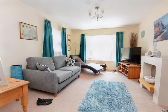 Town house for sale in Chaffinch Chase, Gillingham
