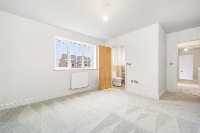 Plot 15, The Parklands (Sudbrooke)-13
