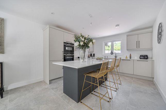 64c Henwood Green Road, Pembury photo 4