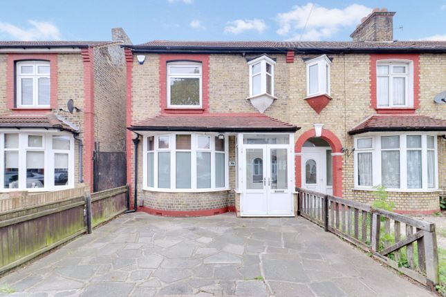 3-bed house on 36, Brights Avenue, Rainham, £425,000