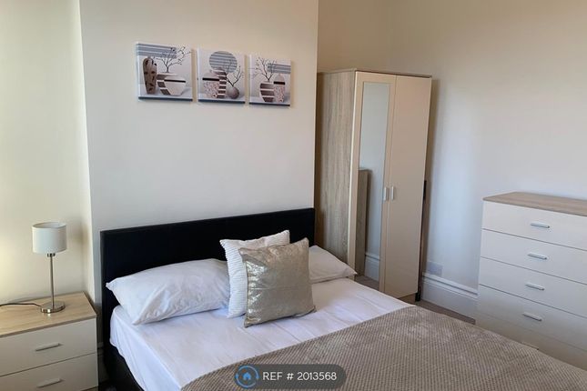 Thumbnail Room to rent in Main Street, Doncaster