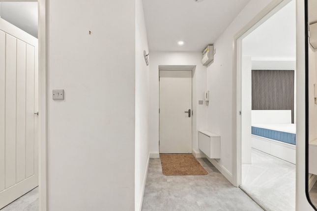 4, Valley Court, Nottingham photo 3