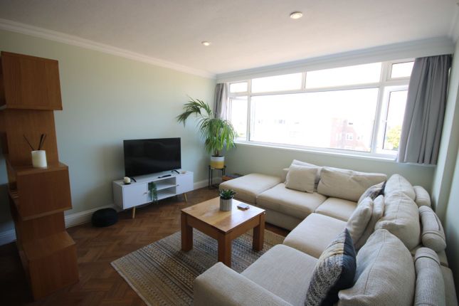 Flat 10, block A, Les Quennevais Park Flats, St Brelade photo 2
