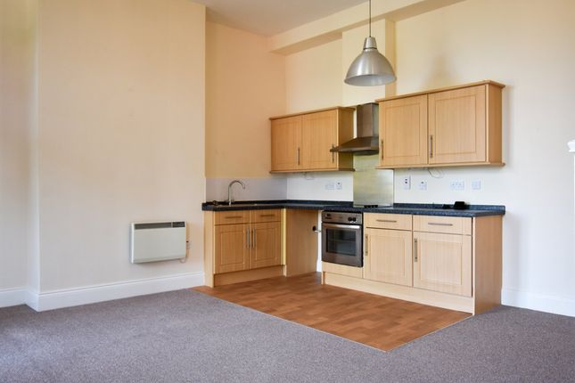 Flat 6, Stratford House, Bodenham Road photo 4