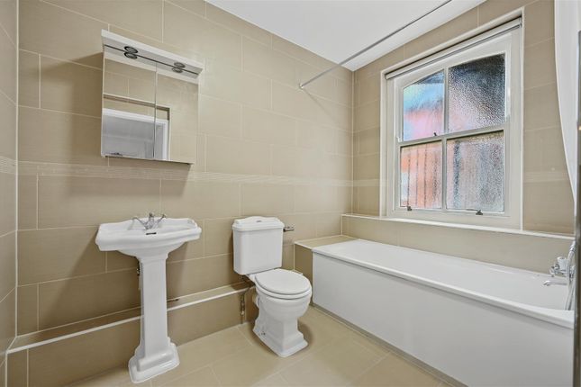 Thumbnail Property to rent in Moscow Road, London