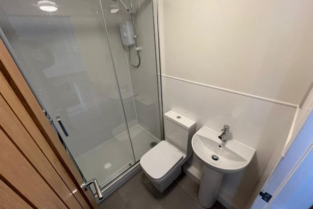 Flat 11, 97, Waverley Road, Southsea photo 5