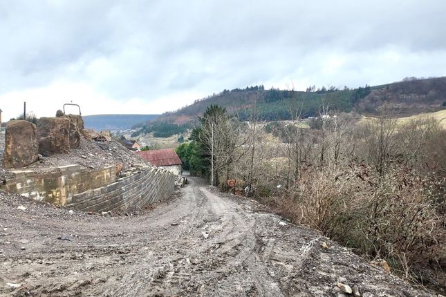 north east, golwg y mynydd, abertillery photo 4