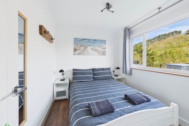 98 Hillside Villas, Millendreath Beach Resort, Looe photo 5