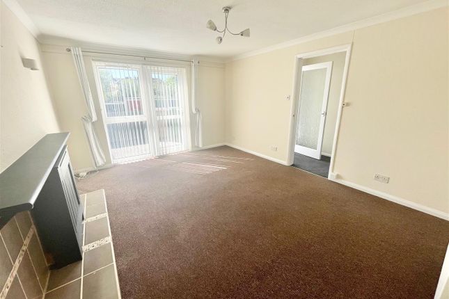 6, Garden Park Close, Plymouth photo 3