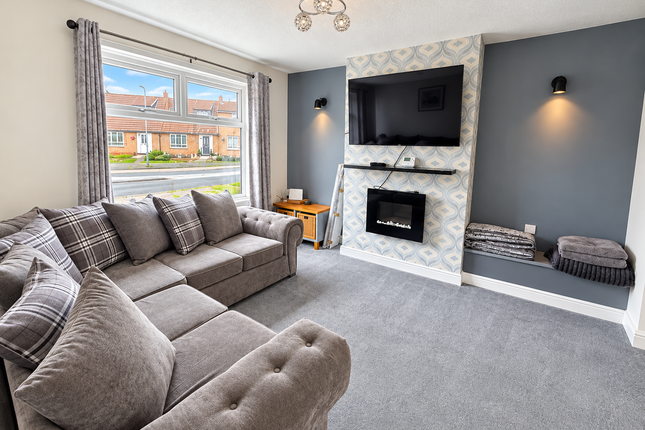 29, Athol Close, Newton-le-willows photo 2