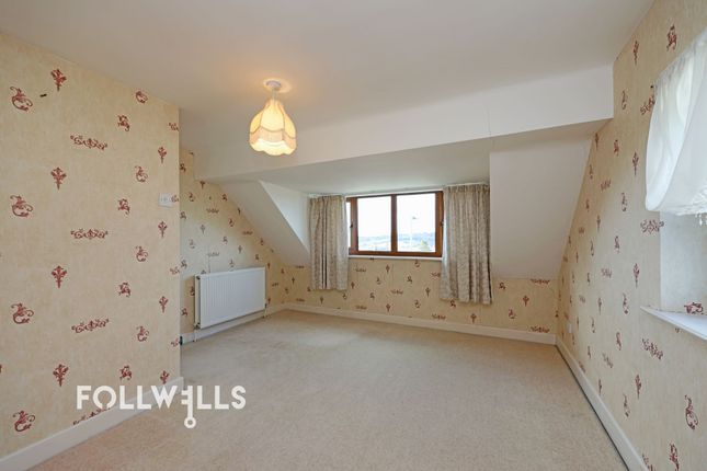 1 Gravelly Bank, Stoke-On-Trent photo 3