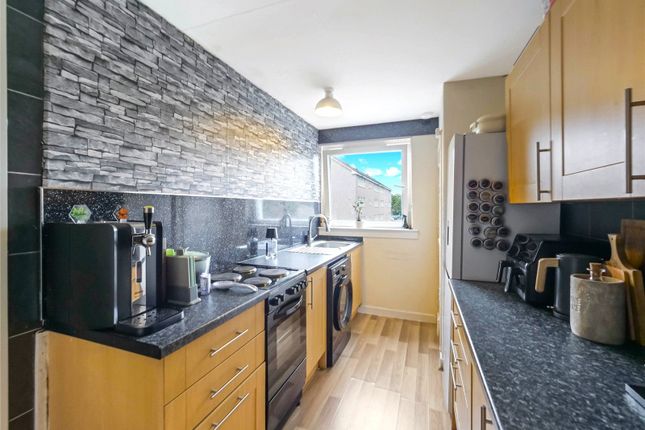 2/2, 72, Surrey Street, Glasgow City photo 3