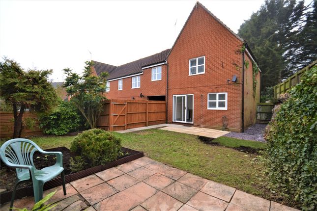 Thumbnail Link-detached house to rent in Stone Close, Braintree