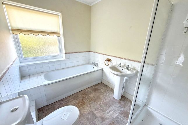4, West Vallum, Newcastle upon Tyne photo 4