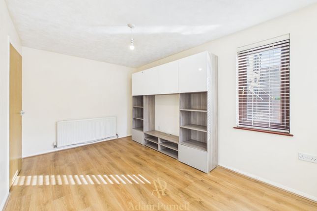8 The Cloisters Wood Street, Leicester photo 4