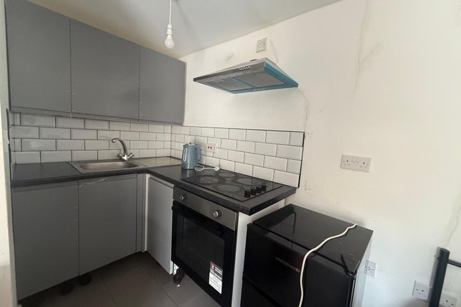60, Buckingham Street, Aylesbury photo 4
