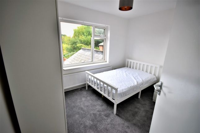 Derby Road, Wrexham photo 2