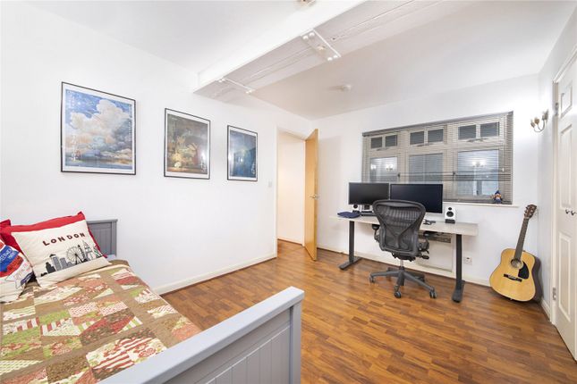 Flat for sale in Gilbey House, 38 Jamestown Road