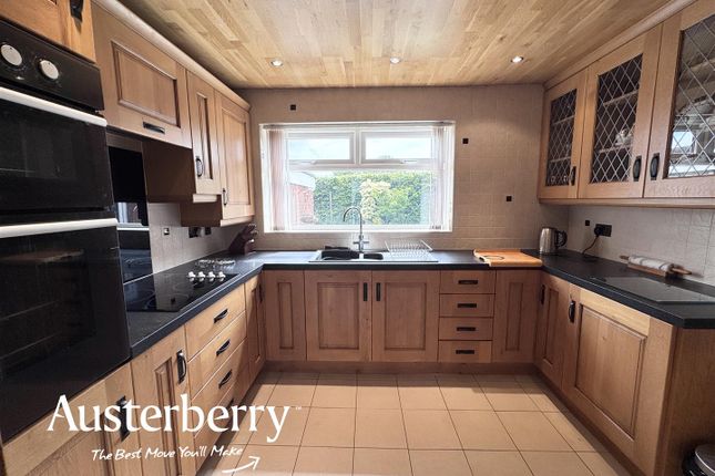 46, Hollies Drive, Stoke-On-Trent photo 2