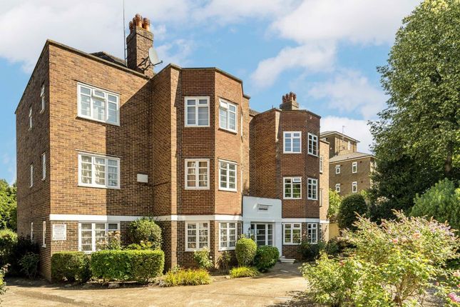 Thumbnail Flat for sale in St. Marks Hill, Surbiton