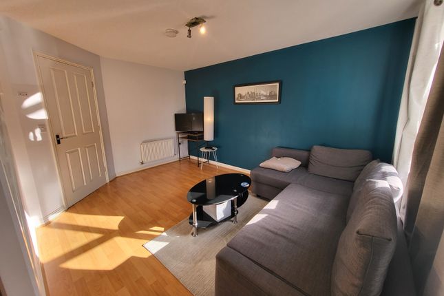 20 Tomlinson Street, Hulme, Manchester photo 2