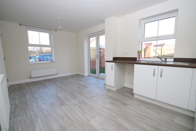 71, Mint Grove, Melksham photo 4