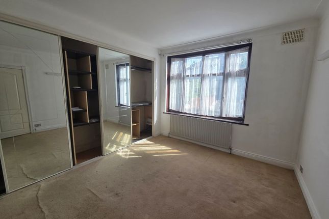 419, Wanstead Park Road, Ilford photo 5