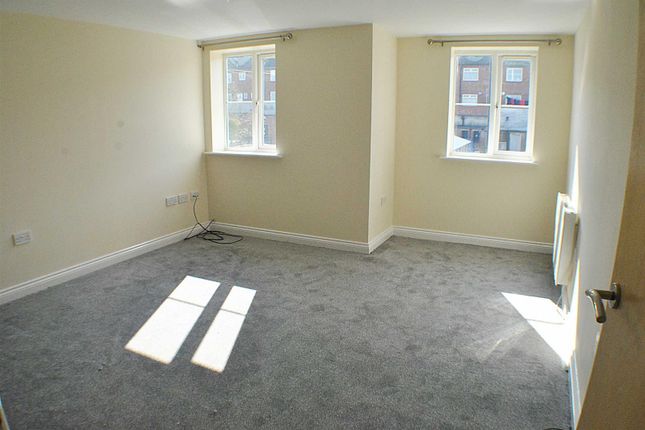 Machin Court, 8, Machin Road, Henbury photo 2