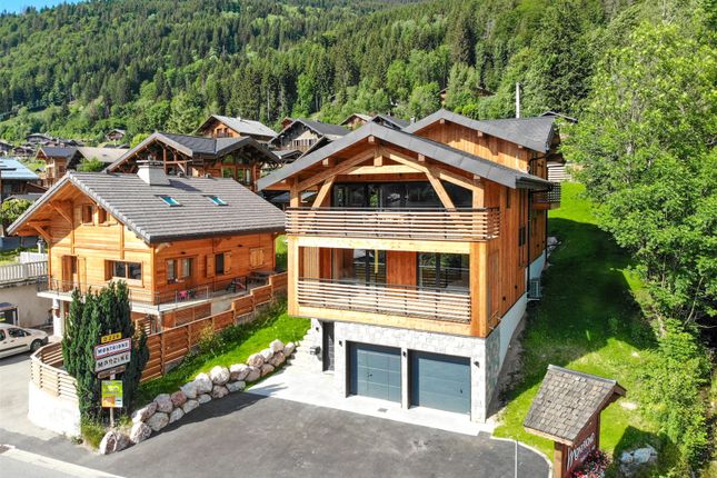 Property for sale in Chalet, Morzine, 74110