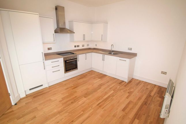Flat to rent in Bartley Way, Hook, Hampshire