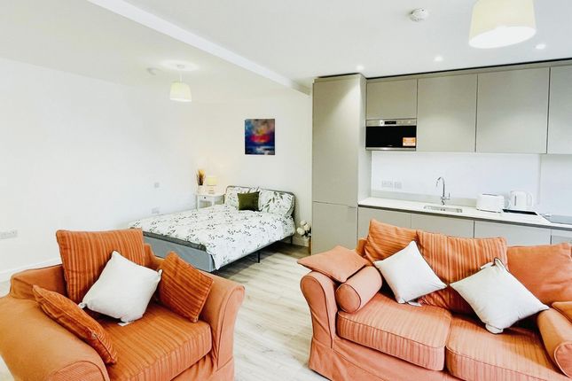 Flat Flat 1, 10, Alexandra Street, Southend-on-sea photo 4