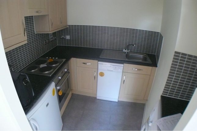 No Data Give, Flat 25 Block 21 Limehouse Lodge Harry Zeital Way, No Town Specified photo 3