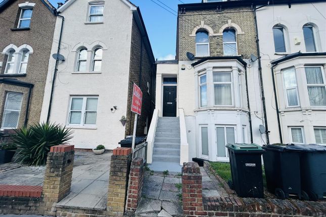 1-bed flat on 37B, Albert Road, London, £200,000