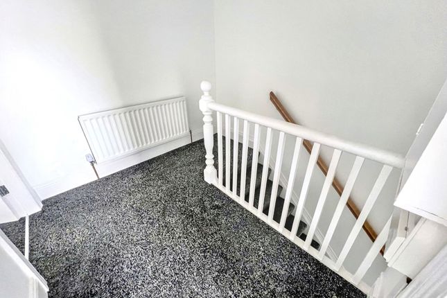 8, Clarabad Terrace, Newcastle upon Tyne photo 4