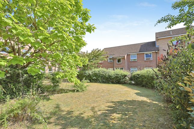 24, Baxter Court, Norwich photo 4
