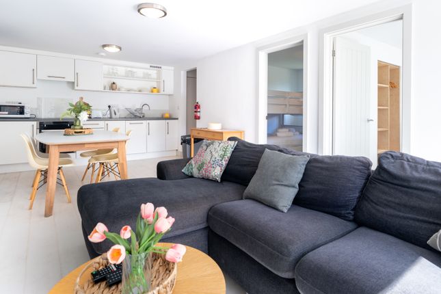 41 Hillside Villas, Millendreath Holiday Village, Looe photo 4